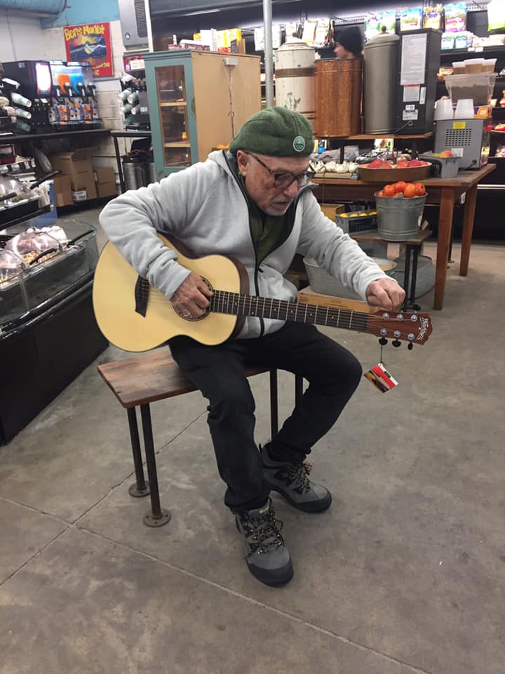 52338419_10156835894725185_4483572465452187648_n